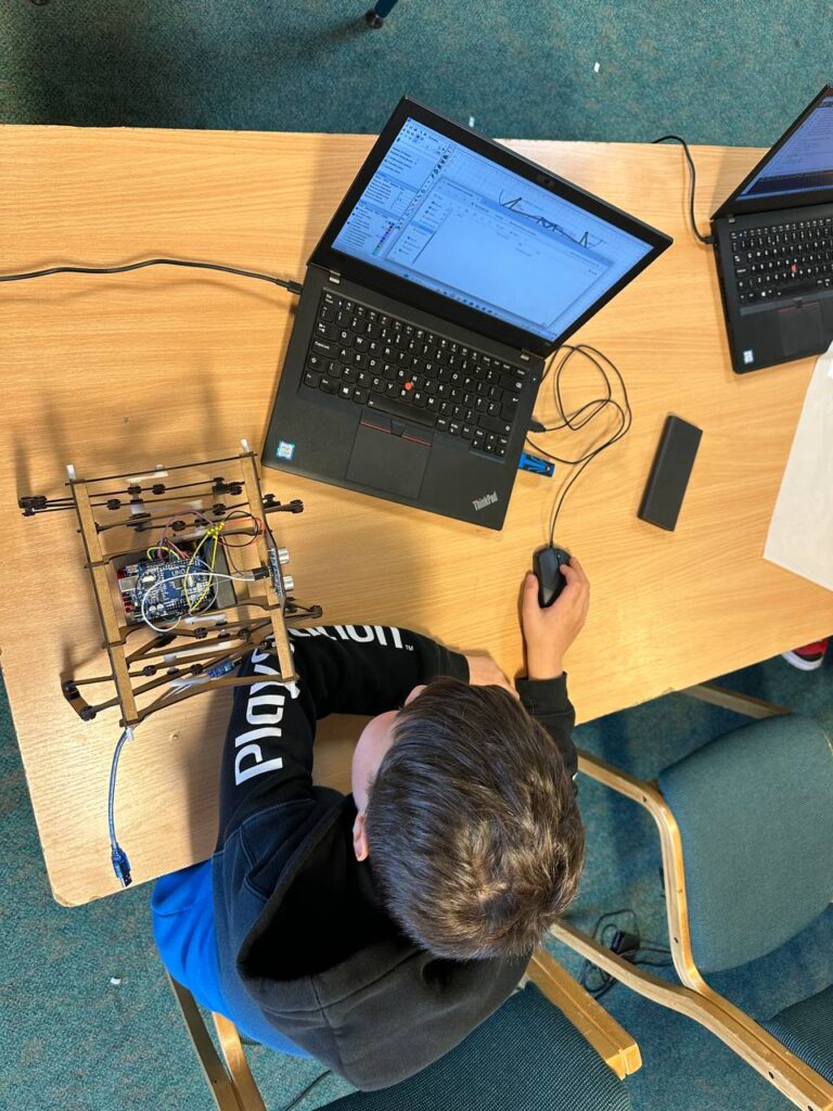 May ECO Robotics Camp с 12-16 photo