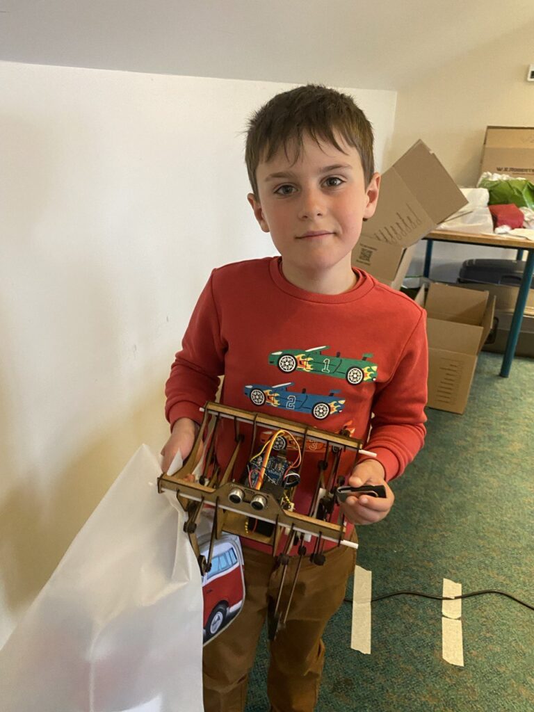 May ECO Robotics Camp с 12-16 photo